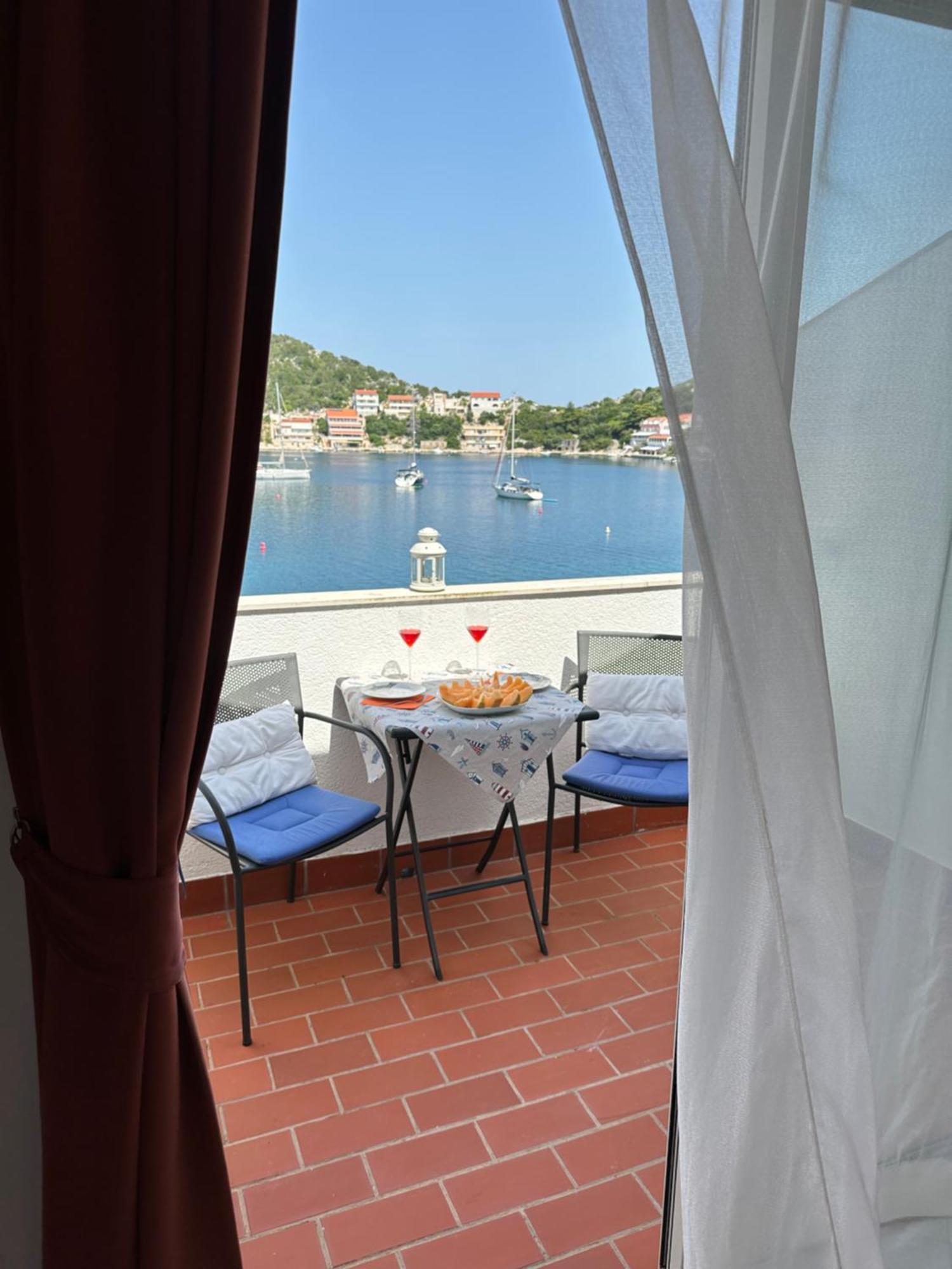 Apartments Marija Lastovo Esterno foto